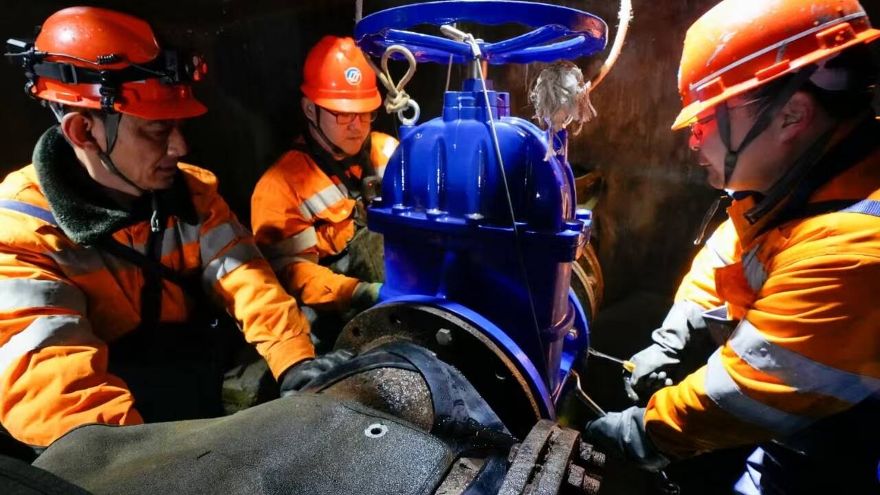 新春走基层丨我们是铁路“水管家”(图4)